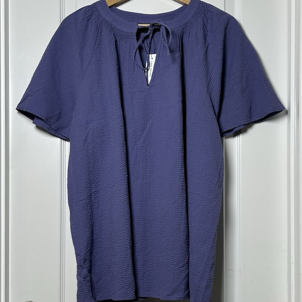 Lane Bryant Periwinkle Seersucker Keyhole Tie Flutter Sleeve Top Soft Girl Style